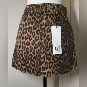 Leopard Print Cutoff Mini-skirt, Size M, NWT